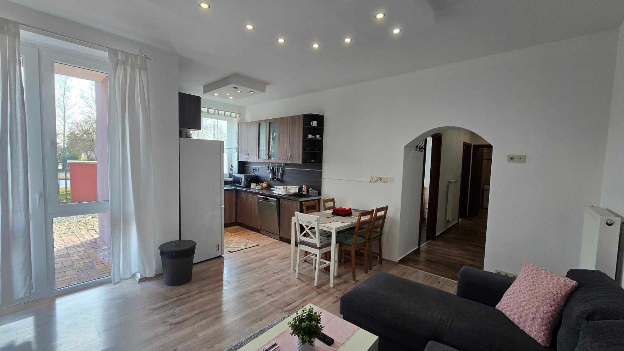 Aqua Apartman Tiszaújváros Kültér fotó