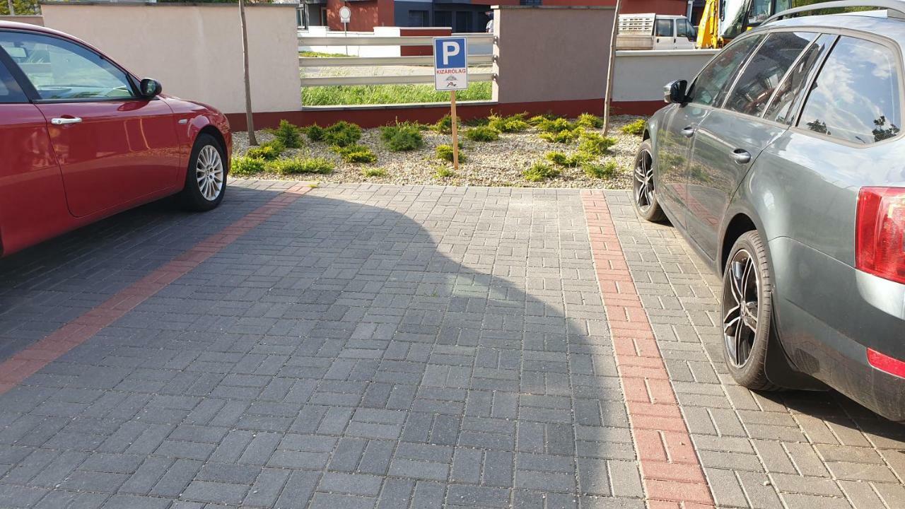 Aqua Apartman Tiszaújváros Kültér fotó